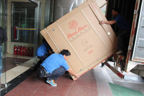大新钢琴贵重工艺品无忧运